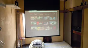 Artist's Studio - Image 2