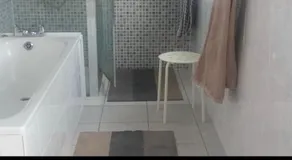 Double Rooms in Shared Home - Image 2
