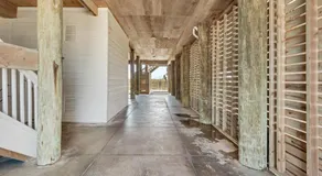 Sea Side Villa - Image 4