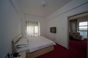 Songyuan Hotel (Changxing Island Economic Zone Management Committee Branch) - Image 3