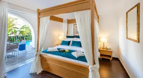 Peridis Family Resort - Image 2