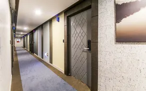 71 Street Motel - Image 2