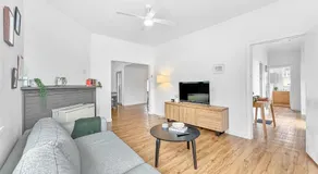 No. 231 Waterfront - Image 2