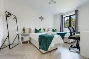 Stylish and Cosy 2 bedroom flat in Croydon - Image 2