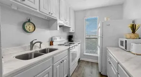 Seahorse 422 by ALBVR - You'll love this great condo that's just steps from the beach! - Image 4