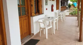 Asimina's House - Image 4