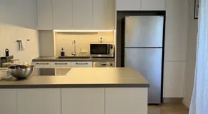 2 Bedroom 2 Bath Modern Apartment 9min from Metro Station - Image 3