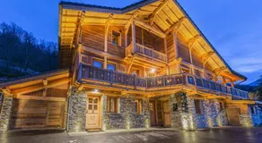 Chalet savoyard d'exception avec piscine chauffée - Image 4
