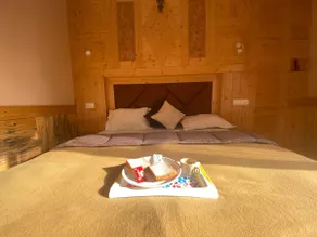 A Cozy Bed & Breakfast with Free Parking On-Site - Image 3