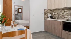 Akrotiri Apartments - Image 5