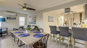 Bayside Retreat with Water Views Near Beach with AC and Private Patio - Image 3