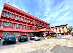 Chainatgrand Hotel - Image 3