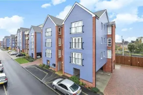The Penthouse at Waterside Grange - By Tempstay - Image 3