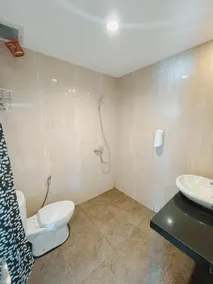 SM Guesthouse - Image 4