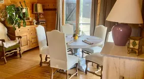 Cottage atypique avec piscine & accès au lac 6 personnes - Image 3