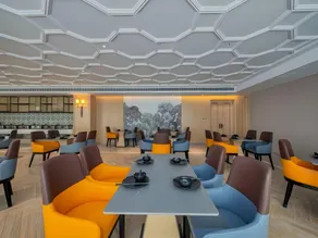 Vienna International Hotel Zixing New District Dong Jiang Lake - Image 4