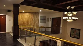 Kings Hotel Egmore - Image 2