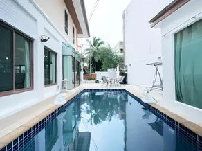 Pool Villa in Tambon Patong - Image 3
