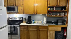Just Like Being at Home- Newly Renovated Unit - Image 3