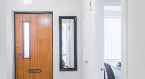 Salford Holiday Apartment Manchester Apart hôtel - Image 3