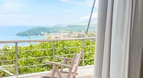 ELÉA Guesthouse himare - Image 5