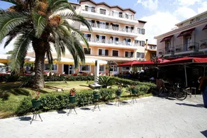 Nirikos Hotel - Image 3