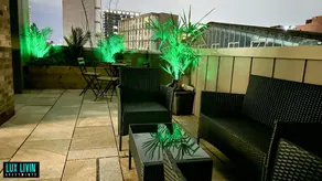 Lux Livin' Apartments - Luxury 2 Bed Apartment with Sky Garden - Image 4