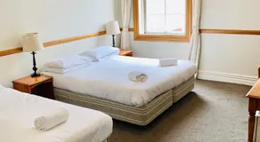 Shepherds Arms Hotel - Image 2
