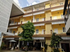 Excel Hotel Bangkok former Sri Krungthep Hotel - Image 4