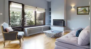 Beautiful Penthouse in Athens with outdoor jacuzzi - Image 2