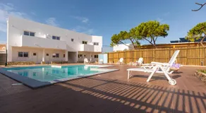 Sagres Sun Stay - Surf Camp & Hostel - Image 3