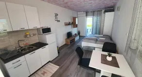 6 M, 50 m do plaže - Image 3