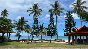 Clean Wave Resort - Image 5