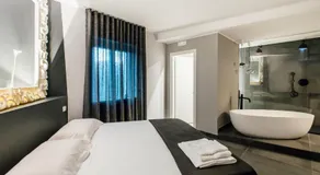 Suite 106 - Image 2