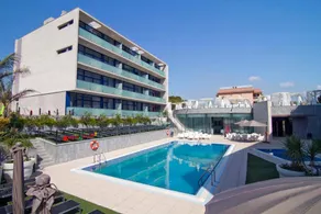 Aparthotel Four Elements Suites - Image 3