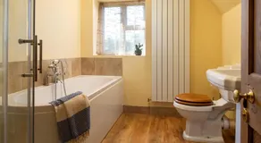 Hilcot Farmhouse - Image 2