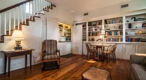 21 East Battery Bed and Breakfast - Image 2