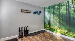 Modern Cozy Apt Hiking Skiing Touring 2nd Floor - Image 4