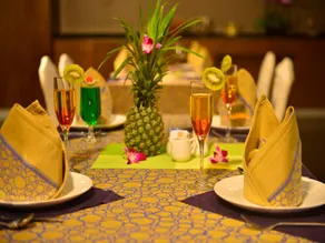 Barry Boutique Hotel Sanya - Image 4