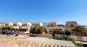 Velo Villa w/ A/C, free Wi-Fi & Pool near Benidorm - Image 4