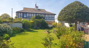 Old Coach House - Image 4