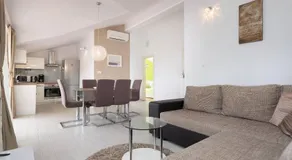 Pavao Apartments - Image 2