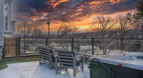 Riverside Inn - Image 5