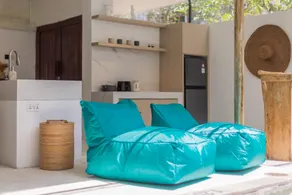 Spring Villa - Image 2