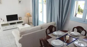Blue & Sea Studios Apartments - Image 3