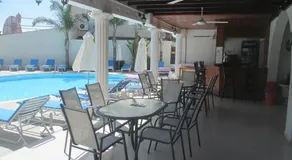 Tsialis Hotel Apartments - Image 4