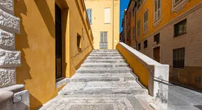 Vista mare e comfort in centro storico - Image 5