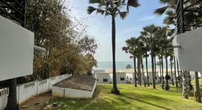 Sea Side Luxurious Apartment - Image 5