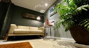 Modern Seaside Townhouse feat Sauna near Brighton - Image 3