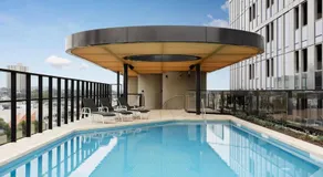 Entire Luxury Apartment City Views - Image 2